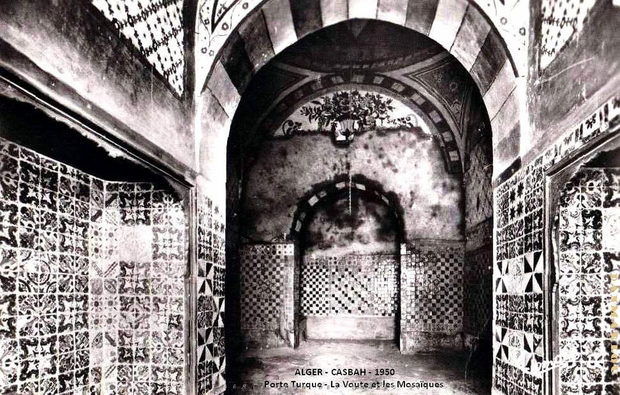 Alger - Casbah - Porte Turque - Voute - Mosaique - 1950 .jpg